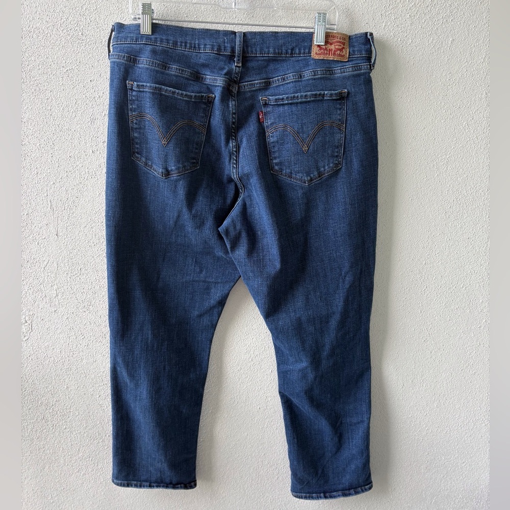 Levi’s Classic Straight Women Size 16 Medium Wash Denim Casual School Teacher - Picture 4 of 9